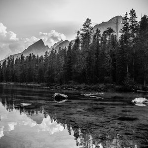 Grand Teton Nationalpark, Wyoming-Schwarz und Weiß Fotografie-Schwarz und Weiß Wand Kunst-Instant Download-Mountain Lake Reflection-Printable
