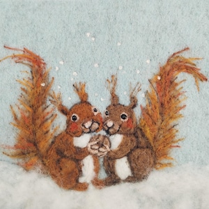 Niedliche Eichhörnchen im Schnee Postkarte