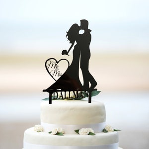 Personalized Mr and Mrs Acrylic Wedding Cake Topper | Bride | Groom | Silhouette | Kissing
