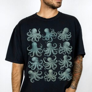 Octopus Shirt Vintage Octopus Shirt Octopi Collage Tshirt Cephalopod Lover Gift Beach Shirts Ocean Animal T-Shirt Science Gifts Kraken Shirt