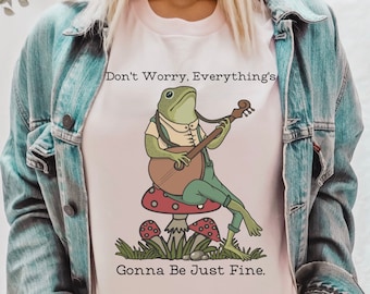 Cottagecore Frog Shirt Frogs Tshirts Frog Playing Banjo Musician Comfort Colors Tees Retro Frogs Vintage Froggy Mushroom Toadstool T-Shirt