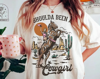 Cowgirl Camicia Western Distressed Retro Graphic Tee Yeehaw Cowboy Comfort Colors T-shirt Oversize Vintage Music Tee Country Songs Camicia