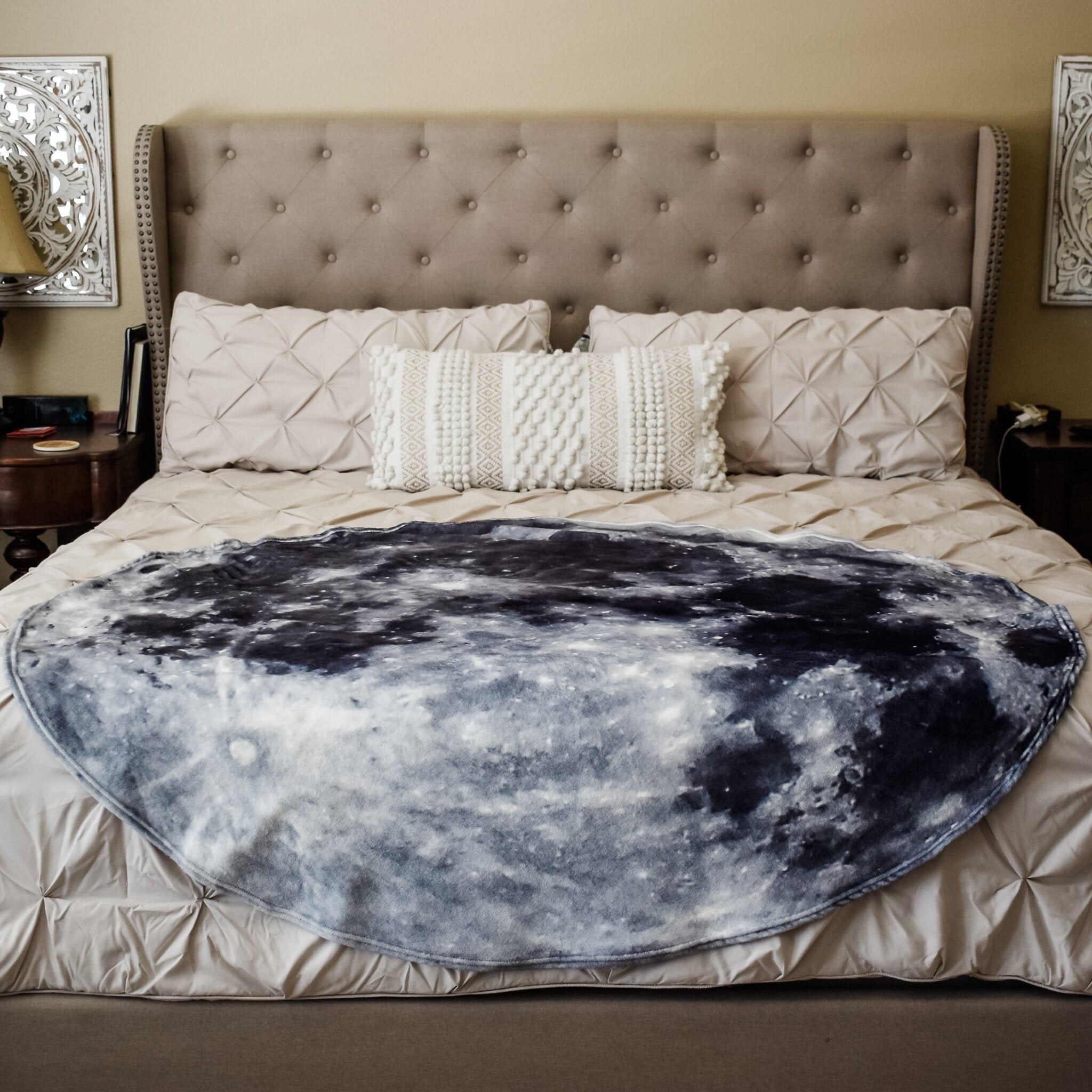 Full Moon Round Throw Blanket 60 Moon Child Moon Phases Etsy