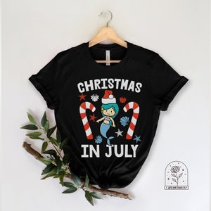 Christmas in July Mermaid T-Shirt Beach Shirt Candy Cane Shirts Tropical Christmas Funny Holiday Tshirt Cute Christmas Tree Ocean T Shirts