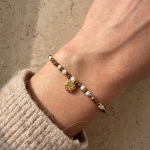 ANTHEA pearl bracelet with golden flower pendant made of nickel-free metal, friendship bracelet, gift for her