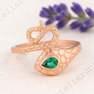 Snake Ring Emerald Eye, Rose Gold Serpent Ring, Gothic Reptile Jewelry, Adjustable Snake Band for Women, Unique Witchy Gift