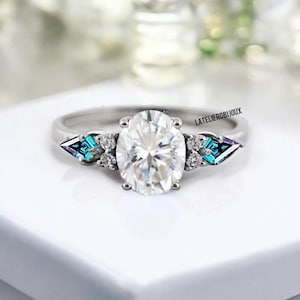 14k Solid Gold Vintage Moissanite Engagement Ring for Women Cluster Accent Oval Moissanite Ring Promise Ring Birthday Gift for Her.