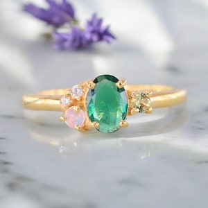 Anillo de esmeralda, anillo de racimo de esmeralda y diamantes, anillo único apilable de esmeralda, anillo de racimo de esmeralda, ópalo y peridoto, joyería con piedra de nacimiento de mayo