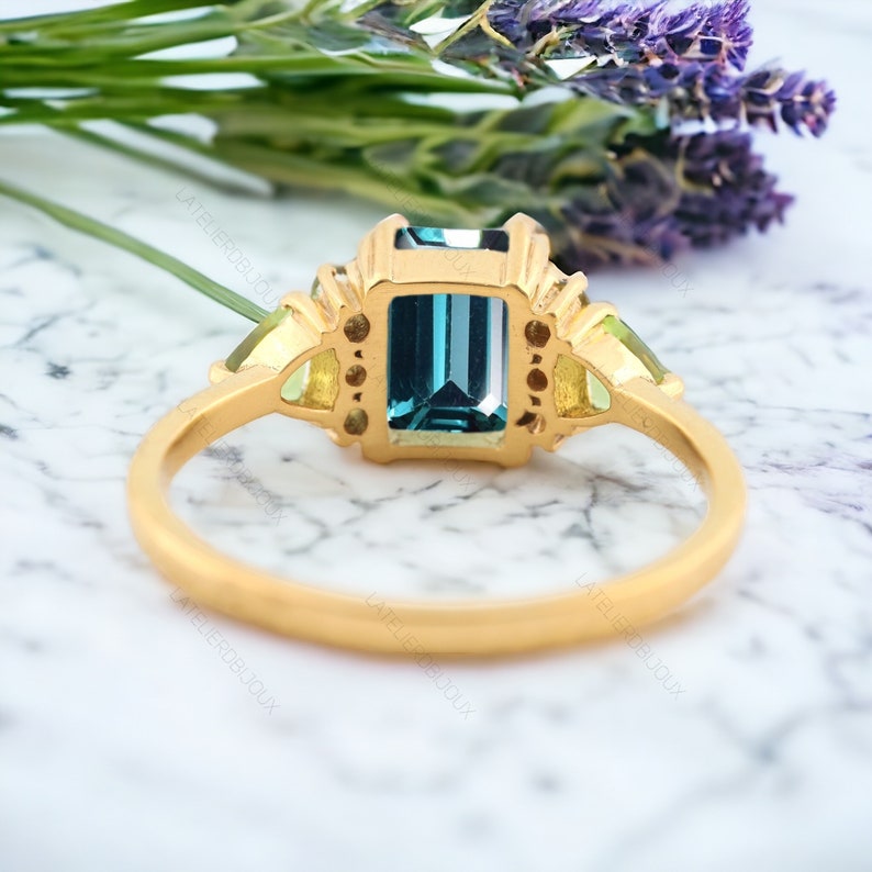 Emerald Cut Alexandrite Ring Peridot Ring Color Changing Gemstone Ring Statement Jewelry Elegant Design Wedding Gift Promise Ring for Her image 5