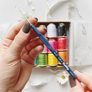 Silk Thread Box, Colorful Thread, Safety Eyes and Crochet Hook - Etsy