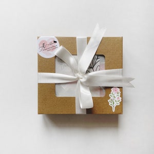 Silk Thread Box, Colorful Thread, Safety Eyes and Crochet Hook - Etsy