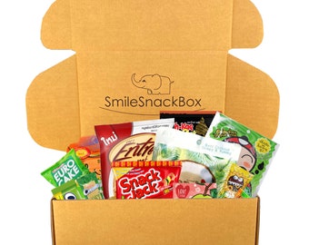 YummySnackBox Medium 10+ most popular and tasty snacks from Thailand