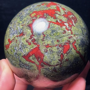Natural Dragon Blood Stone ball  Rare Dragon Blood Stone sphere ，Quartz Crystal sphere ，crystal Point，crystal Healing Wand L5668
