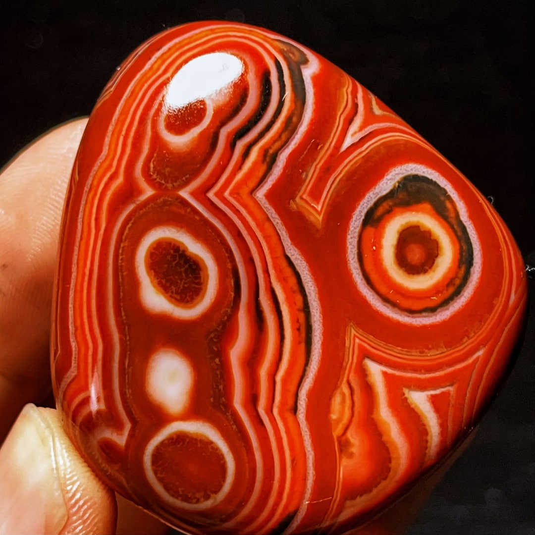 Polished Banded Agate Crystal: Madagascar Healing Stone - Etsy