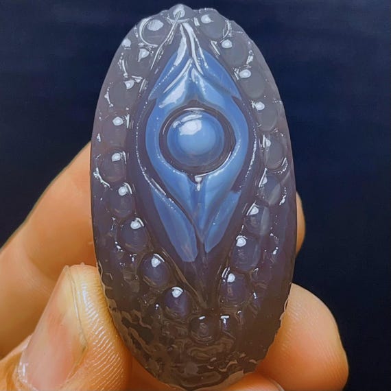 手作り彫刻ゴビ瑪瑙石：癒しのエネルギーギフト - Etsy 日本