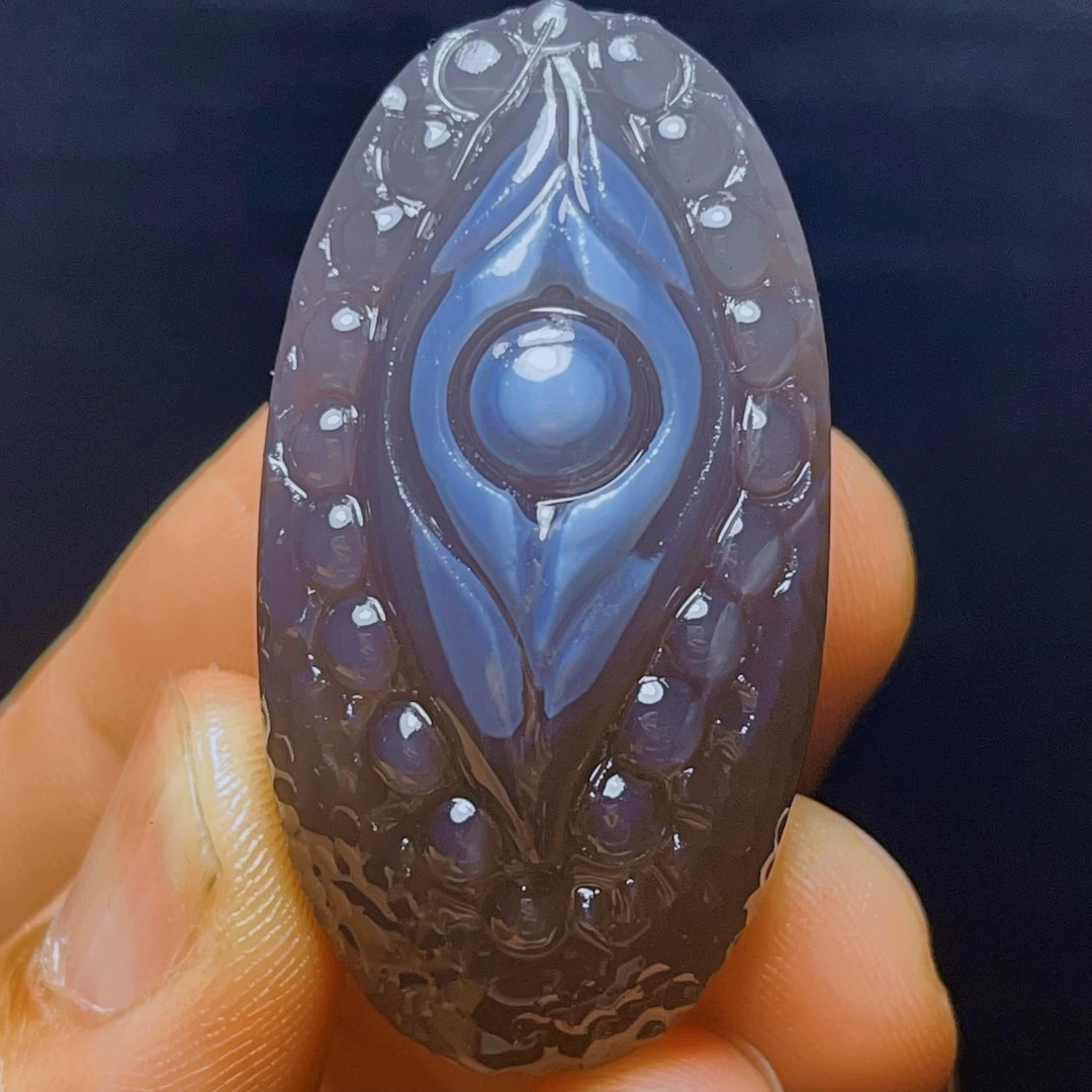 手作り彫刻ゴビ瑪瑙石：癒しのエネルギーギフト - Etsy 日本