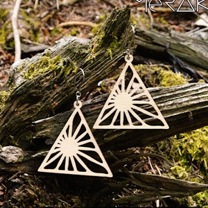 Geometric laser cut earrings in wood and steel - sun triangle