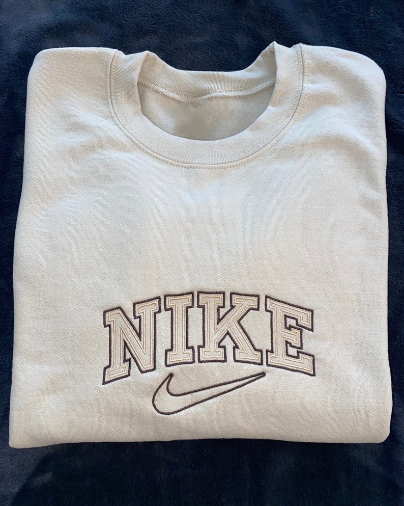 Custom Nike Inspired Double Outline Logo | Etsy