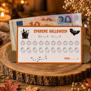 Peut inclure: Une carte de suivi d'épargne rectangulaire blanche avec une bordure orange, portant le texte EPARGNE HALLOWEEN, une maison hantée, une chauve-souris et des lignes d'icônes de citrouilles et de fantômes pour noter les économies.