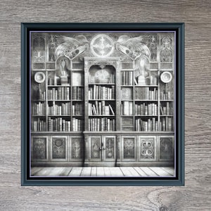 Puede incluir: Ilustración en blanco y negro de un interior de biblioteca, enmarcada en negro. La imagen presenta estanterías llenas de libros, con detalles arquitectónicos y elementos decorativos. El texto "Spooky Library" está debajo, con las dimensiones 400 x 400.