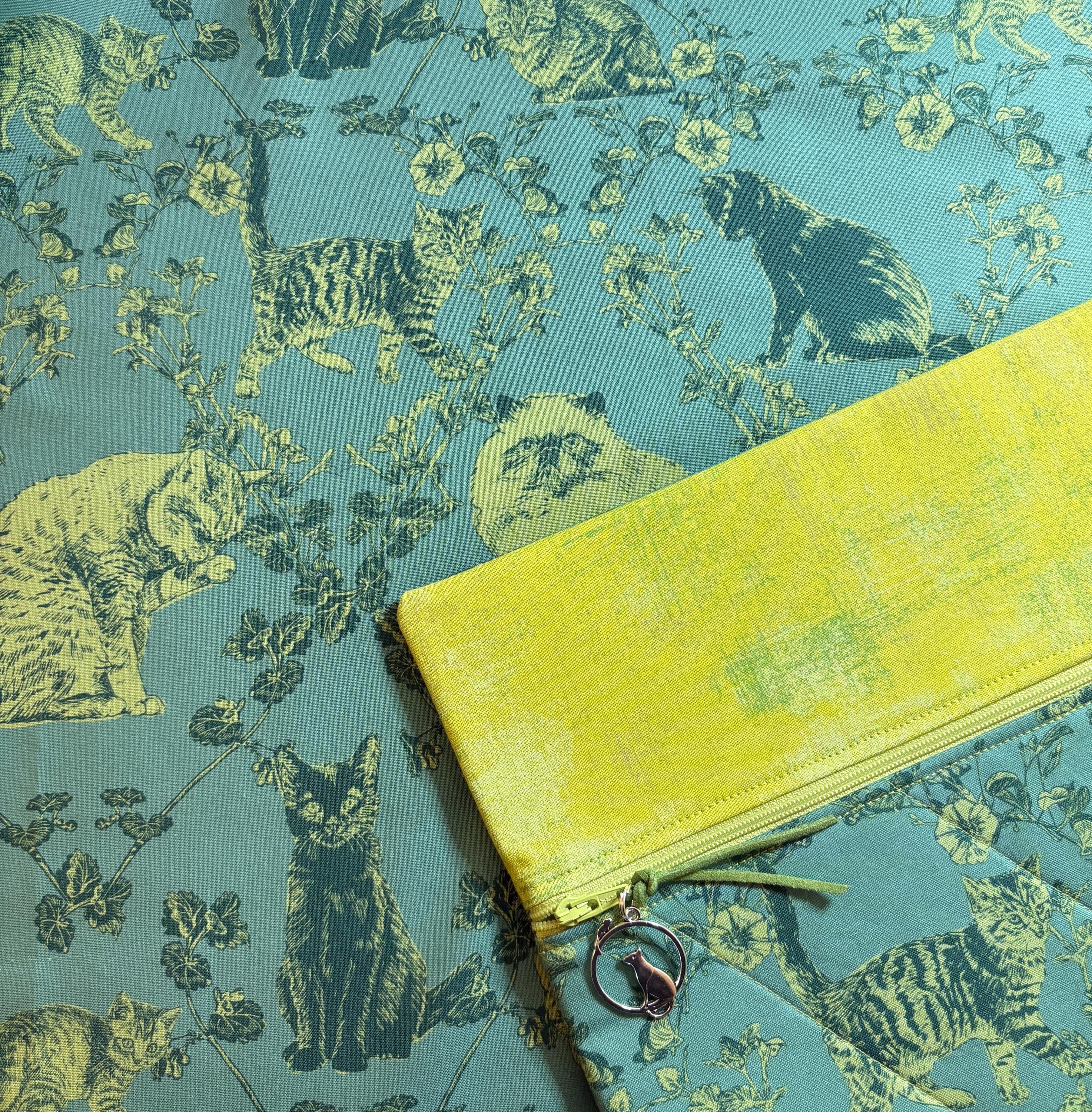 Roberta Fabric - Etsy display picture 2