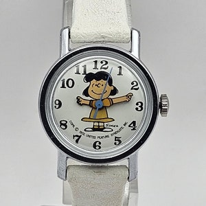 Vintage 1952 Peanuts Character Lucy Vintage Wind up Watch 