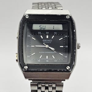 SEIKO 稼働中　クォーツ腕時計 2025年新作】グランドセイコー SBGX357 “雪白ライトブルー” クォーツ