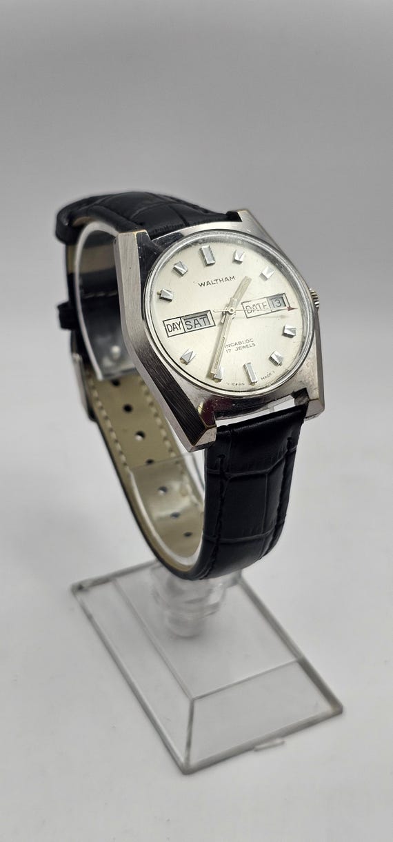 Amazing Vintage 34mm Waltham Swiss Made Day Date Men Watch, Manual