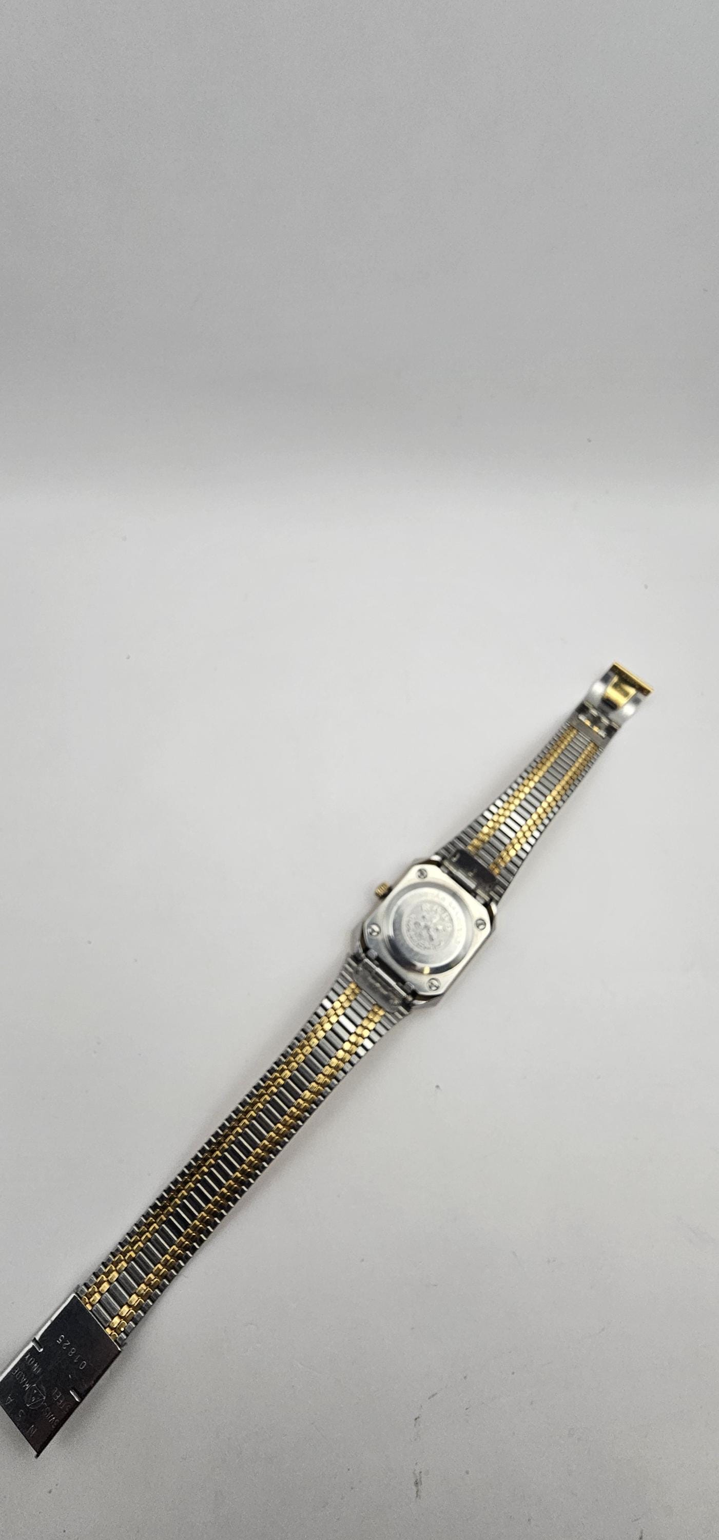RADO DIASTAR 腕時計 レディース D119 An Amazing Swiss Rado - Diastar Model 565.0070.3 Ladies Watch