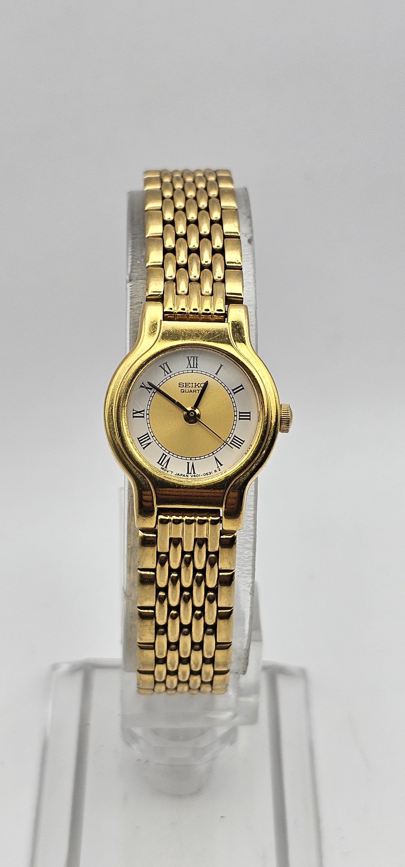 Beautiful Vintage Ladies Seiko Watch, Gold Tone Roman Numerals