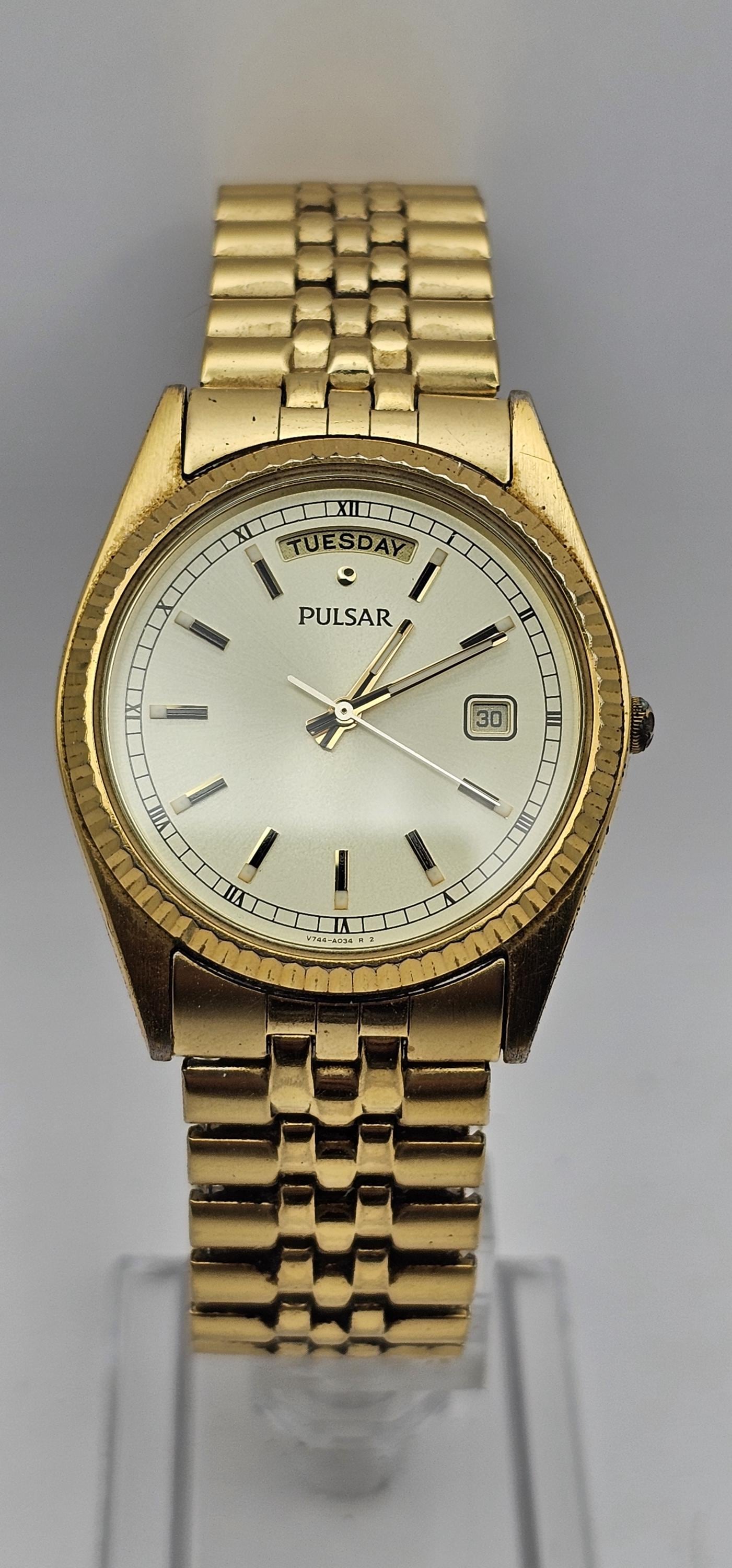 Pulsar by Seiko Mens Watch, President Day/date, Fluted Bezel, Gold