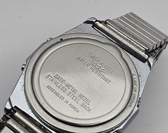 Preowned Vintage Ultra Rare Timex Digital Chrono Timer Preowned Vintage Ultra Rare Timex Digital Chrono Timer