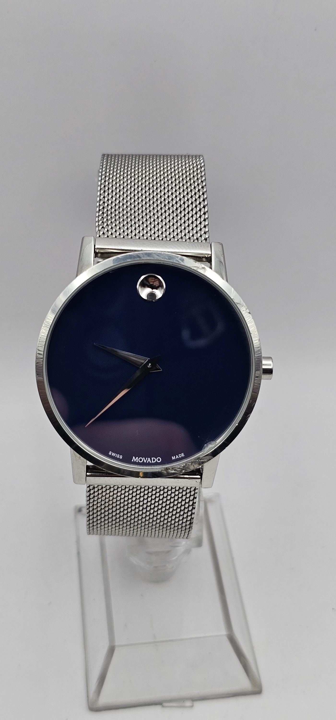 Movado Museum Classic 40mm Blue Dial Men's Watch Mesh Band MDL