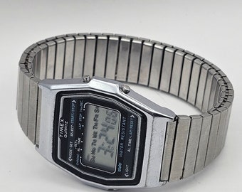 Preowned Vintage Ultra Rare Timex Digital Chrono Timer Preowned Vintage Ultra Rare Timex Digital Chrono Timer