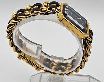 A Beautiful 1987's CHANEL Paris Premiere XL Size Gold Plated A Beautiful 1987's CHANEL Paris Premiere XL Size Gold Plated