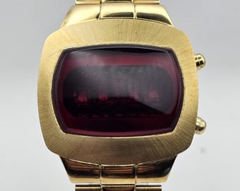 A Vintage Stainless steel RED LED watch USA made, Gold tone, unisex, new battery, gift for him/her