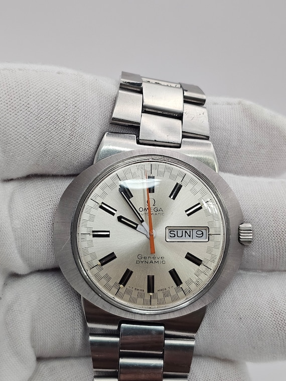 Vintage Omega Geneve Dynamic racing Dial Men Wristwat… - Gem