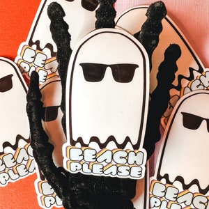Strand alstublieft | Ghost Vinyl Sticker | Vinyl Sticker | Spooky Sticker | Halloween Sticker | Laptop Sticker | Plezier