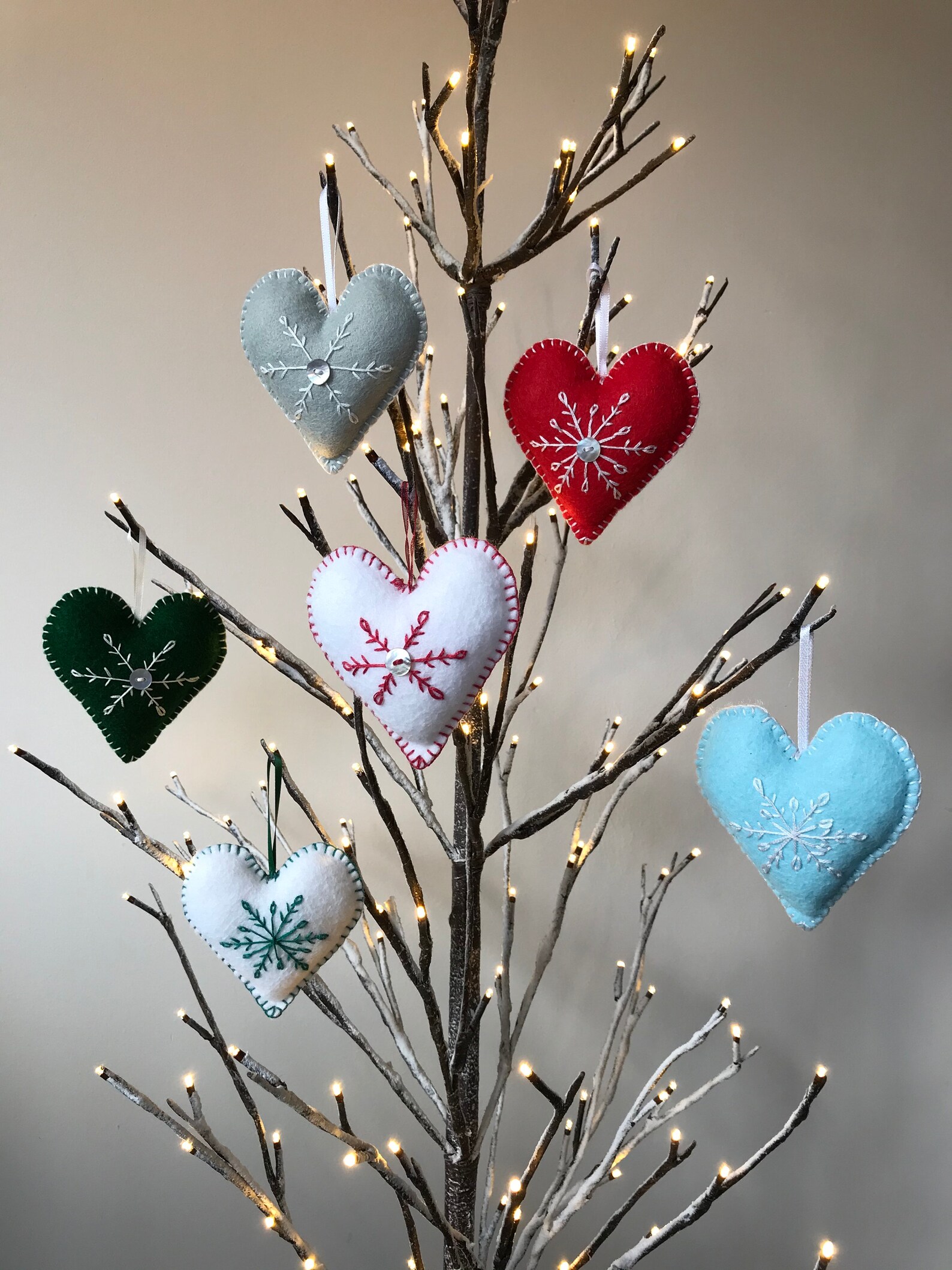 Handmade Felt Embroidered Heart Christmas/valentine Decorations - Etsy