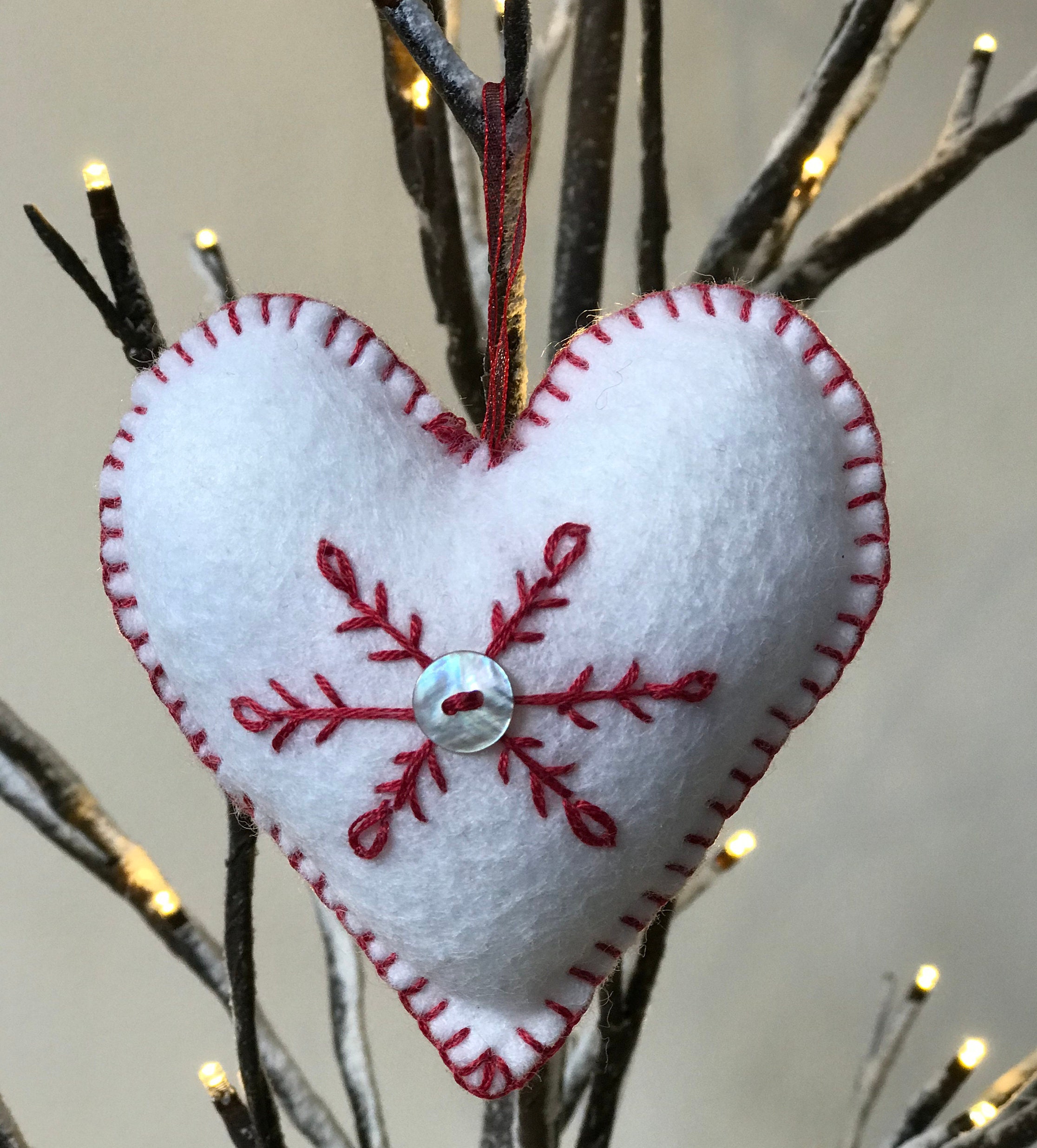 Handmade Felt Embroidered Heart Christmas/valentine Decorations - Etsy