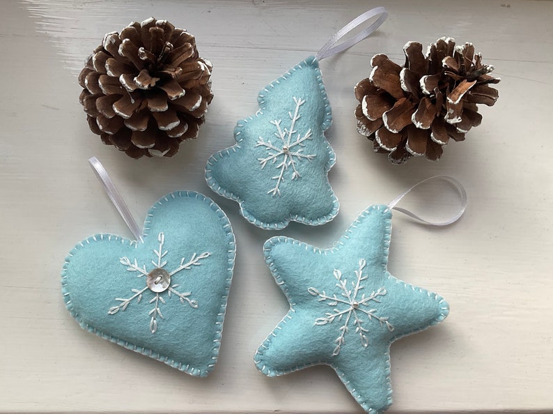 Handmade Set of 3 Scandinavian Style Felt Christmas Decorations Blue and white