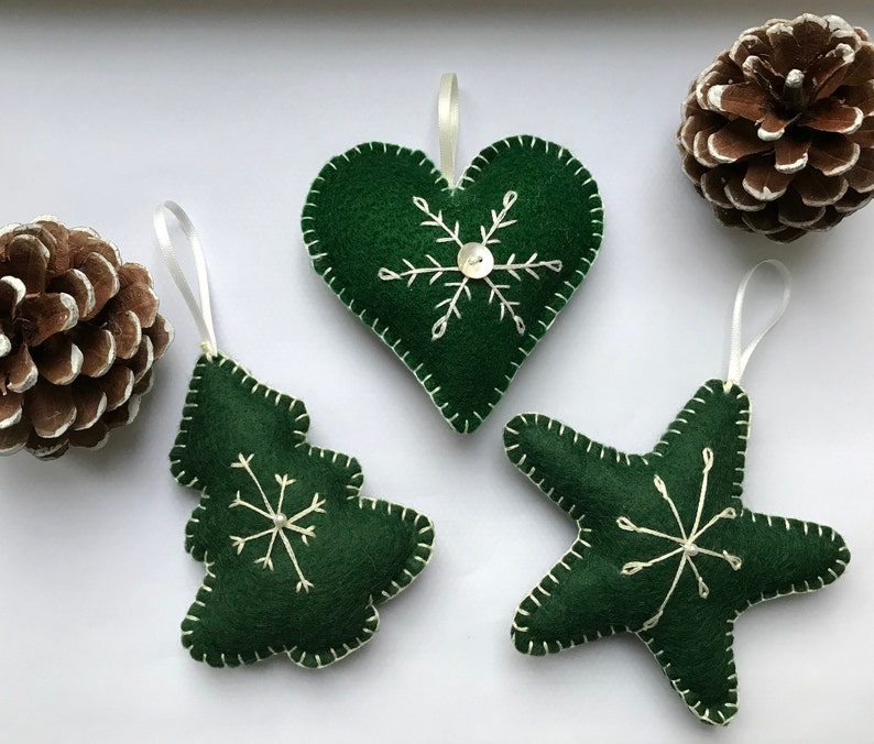 Handmade Set of 3 Scandinavian Style Felt Christmas Decorations Green and cream