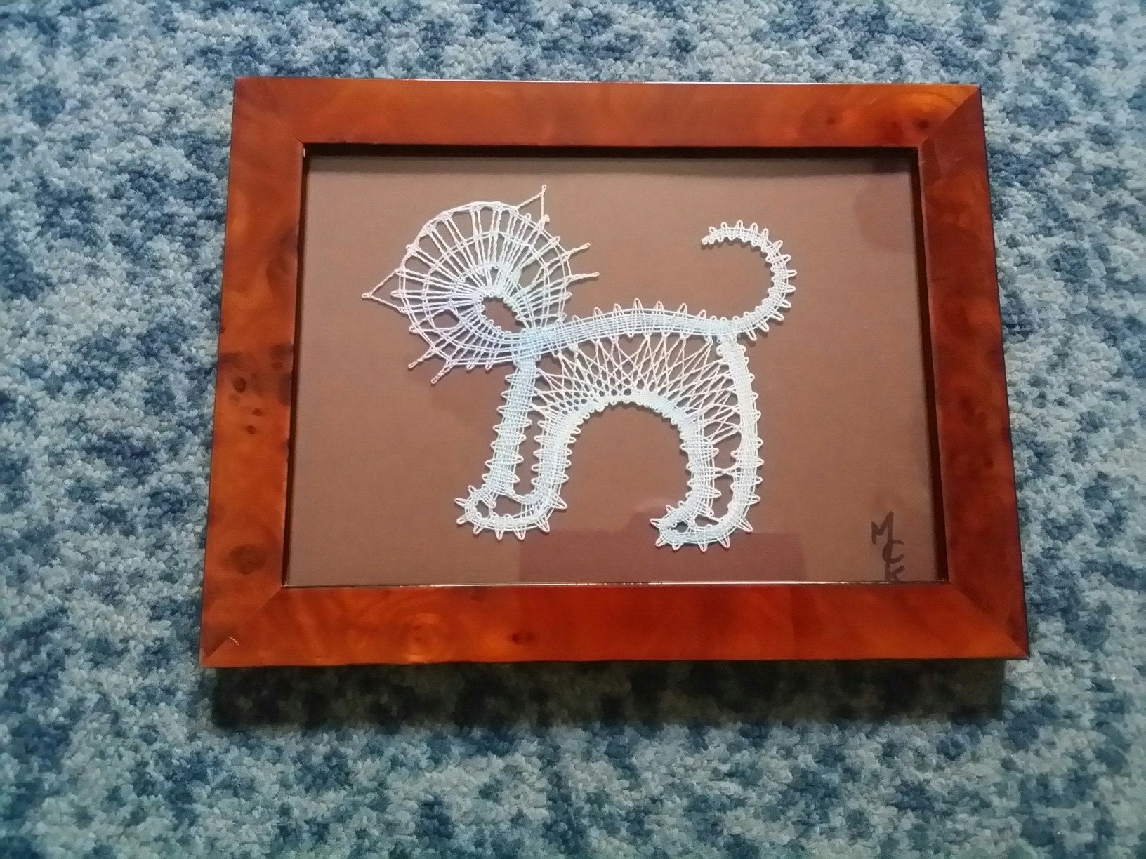 Cadre Dentelle Aux Fuseaux Chat Qui Miaule