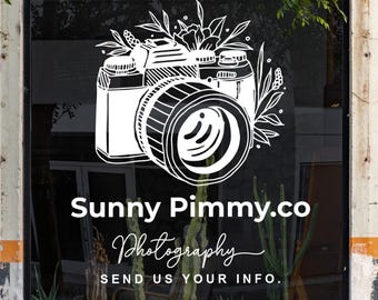 Vinilo adhesivo con el logotipo de un estudio fotográfico para escaparates y paredes. Letrero de vinilo adhesivo con texto personalizado para exposición comercial.