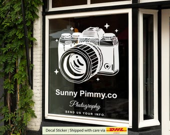 Vinilo adhesivo con el logotipo de un estudio fotográfico para escaparates y paredes. Letrero de vinilo adhesivo con texto personalizado para exposición comercial.