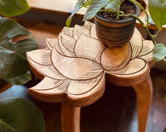 Lotus flower, plant stand, plant stool, plant shelf, side table, gift for plant lover, housewarming gift, boho decor, indoor planters