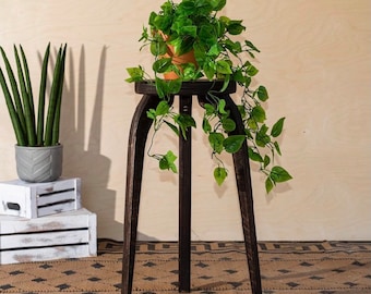 Plant stand, medium size, indoor plant stand, plant stool, indoor plants, indoor planters, plant shelf, wood plant stand, woodandsoil