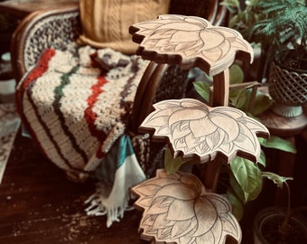 Lotus meerlaagse standaard, plantenstandaard, meerdere planken, hoekplank, bijzettafel, plantenplank, plantenhouder, houten standaard, kamerplanter, cadeau