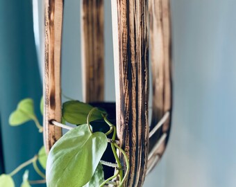 Wood plant hanger, burned wood, hanging plant basket, plant holder, indoor plant hanger, indoor plants, rustic decor, housewarming gift,