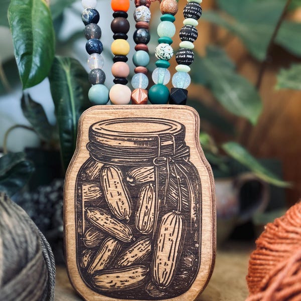 Pickle crochet hook holder, crochet, hooks, wood hook holder, crochet stand, gift for crochet lover, gift for mom, yarn needle, Christmas